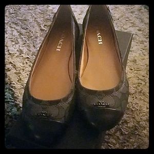 Coach Chelsea black flats